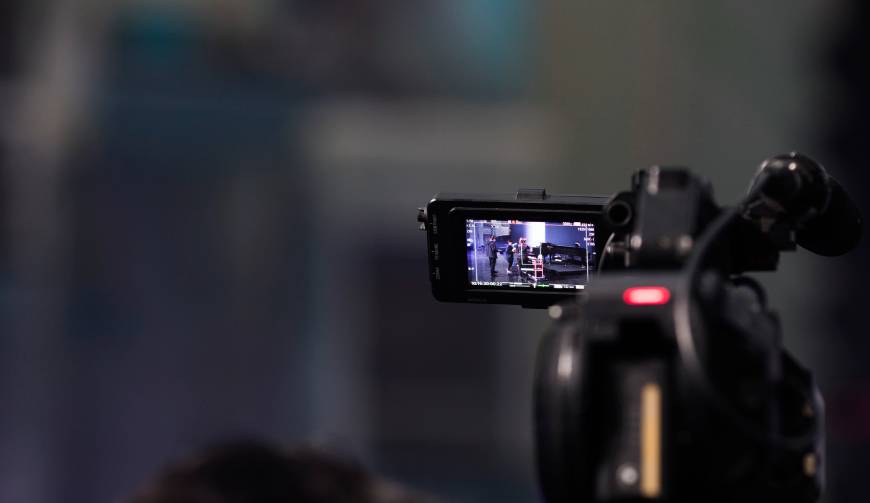 新民市产品视频拍摄制作：揭秘如何打造令人印象深刻的商业宣传片